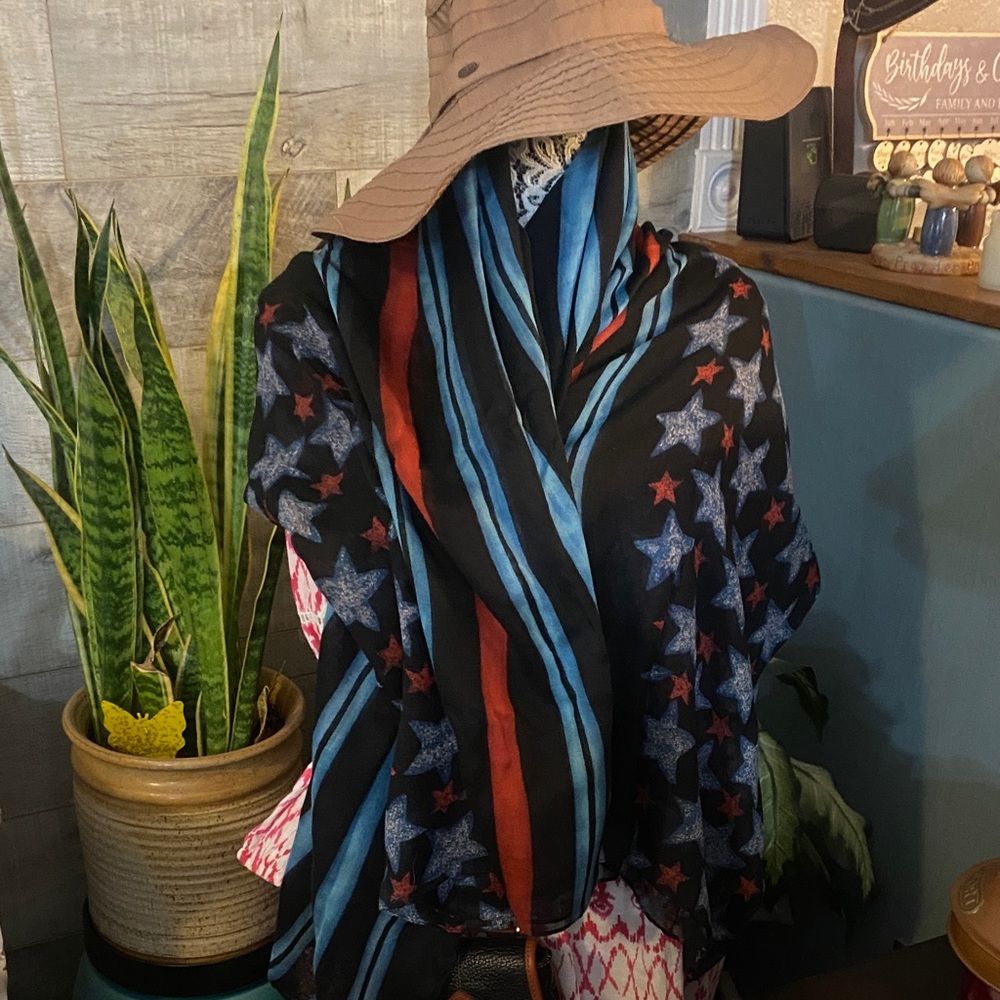 SAACHI Large Black Scarf/Wrap with Stars and Blue Stripes
